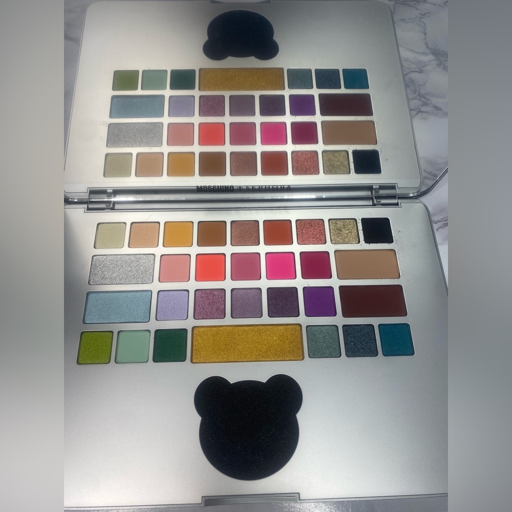 Moschino + Sephora Silver Laptop Eyeshadow Palette - Picture 8 of 12